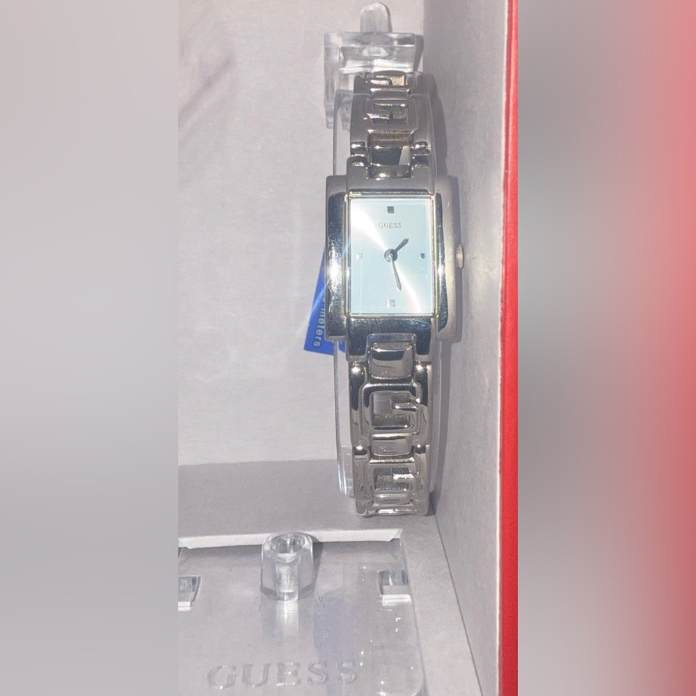 Guess Silver Chain-Link Watch
